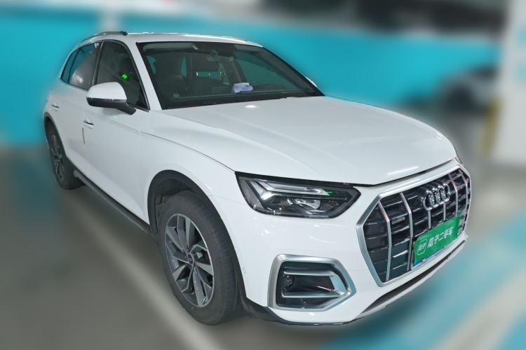 Used Audi Q5L 2022 Updated Version 40T Luxury Elegant Edition Front Right 45 Deg