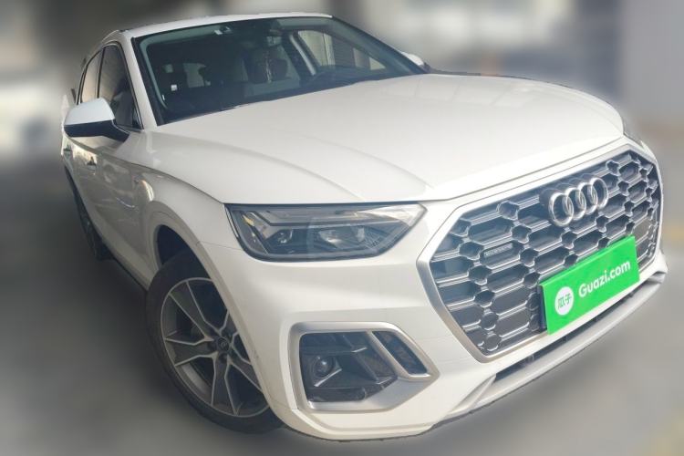Used Audi Q5L 2022 Updated 45T Luxury Dynamic Version Front Right 45 Deg