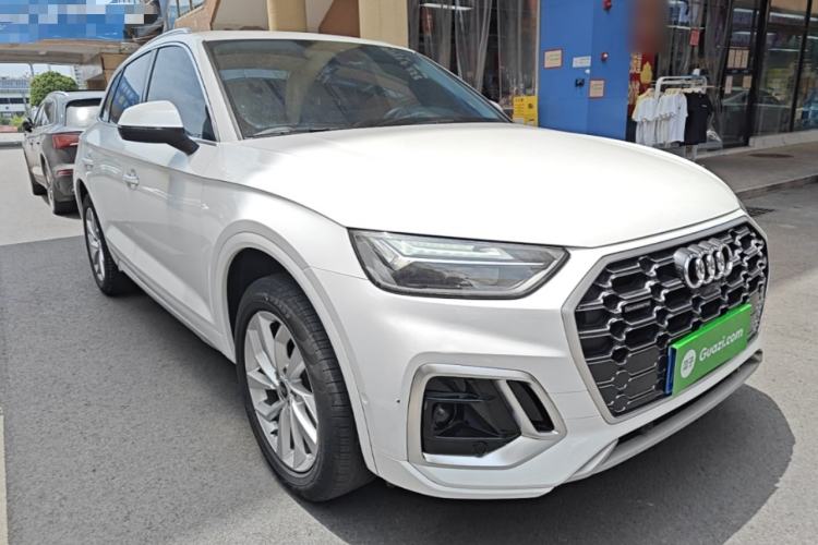 Used Audi Q5L 2022 Updated 40T Luxury Dynamic Edition Front Right 45 Deg