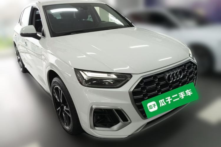 Used Audi Q5L 2022 40T Fashionable and Dynamic Model Front Right 45 Deg