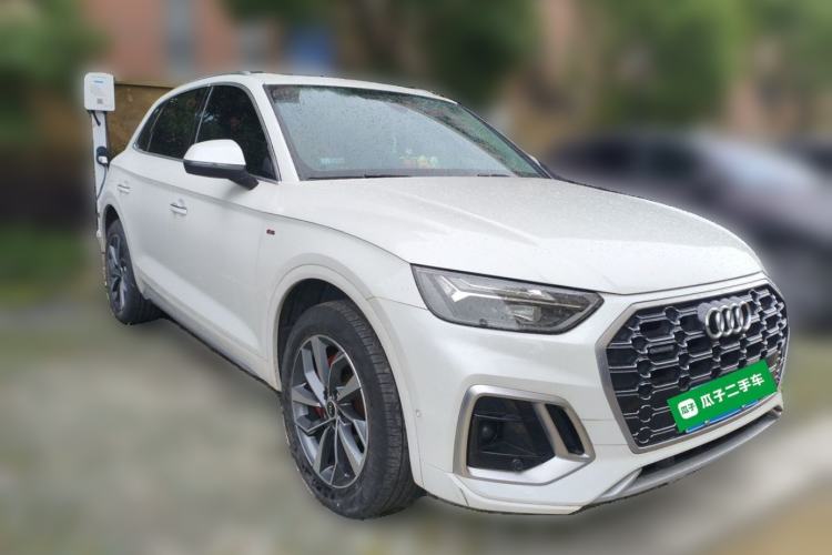 Used Audi Q5L 2022 Updated 40T Luxury Dynamic Edition Front Right 45 Deg