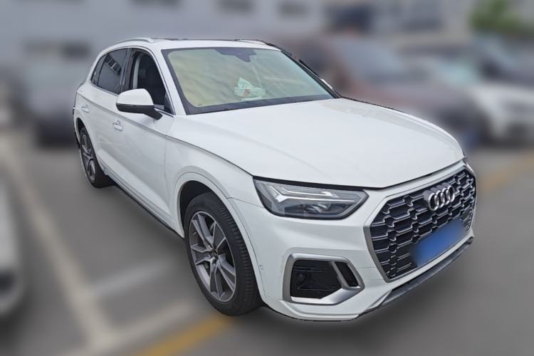 Used Audi Q5L 2022 Updated Version 45T Luxury Prestige Edition Front Right 45 Deg