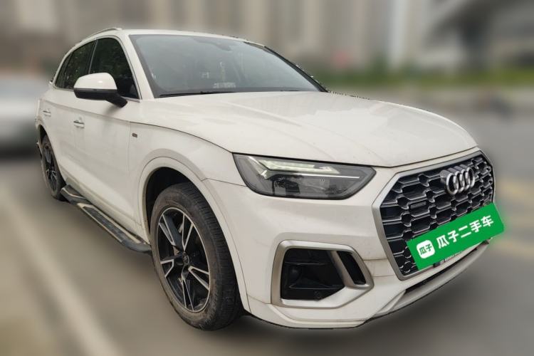 Used Audi Q5L 2022 40T Fashionable and Dynamic Model Front Right 45 Deg