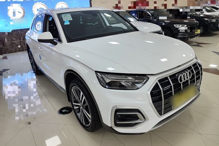Used Audi Q5L 2022 Updated Version 40T Luxury Elegant Edition Front Right 45 Deg