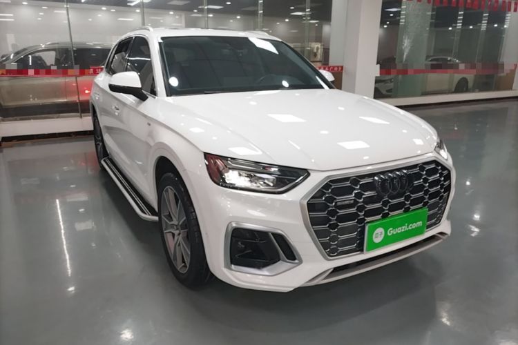 Used Audi Q5L 2022 Updated 45T Luxury Dynamic Version Front Right 45 Deg