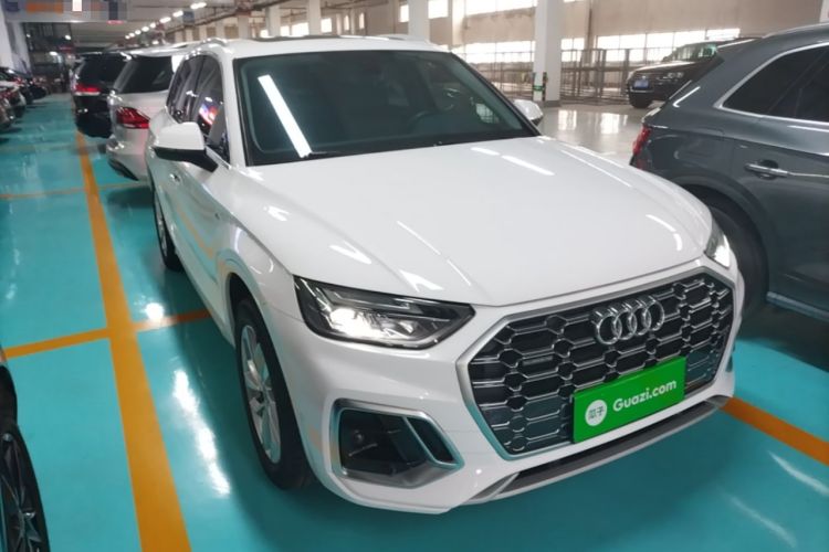 Used Audi Q5L 2022 Updated 40T Luxury Dynamic Edition Front Right 45 Deg