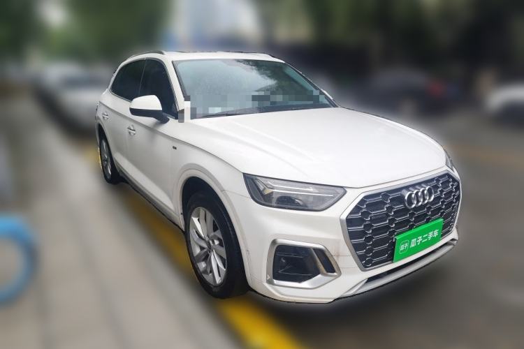 Used Audi Q5L 2022 Updated 40T Luxury Dynamic Edition Front Right 45 Deg