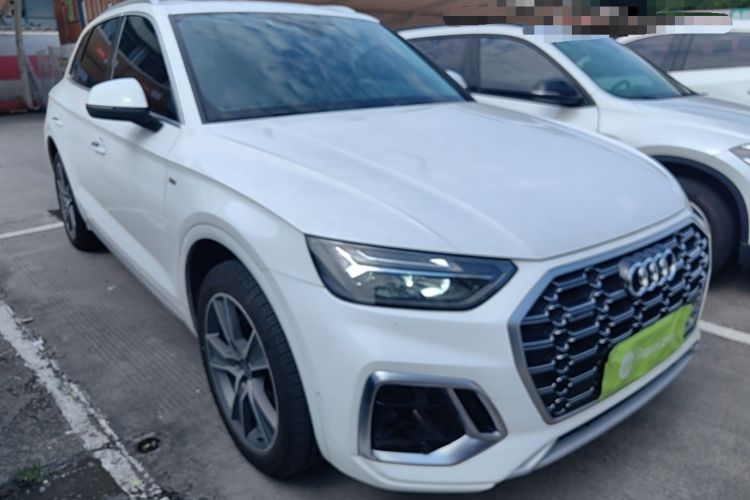 Used Audi Q5L 2022 45T Luxury Dynamic Model Front Right 45 Deg