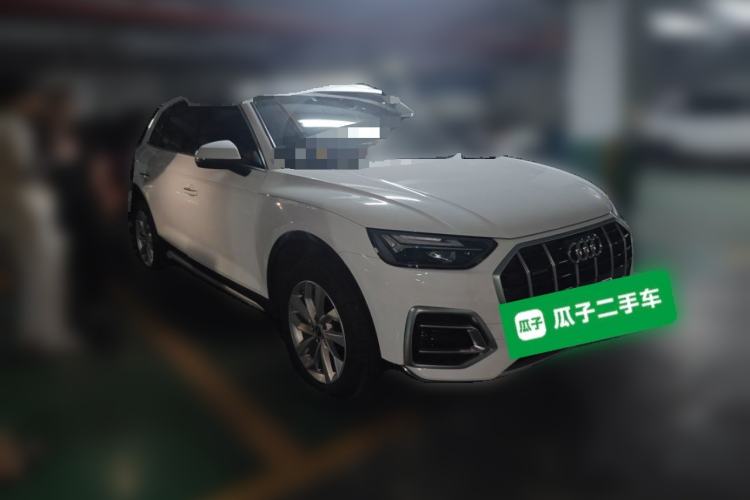 Used Audi Q5L 2022 Updated Version 40T Luxury Elegant Edition Front Right 45 Deg