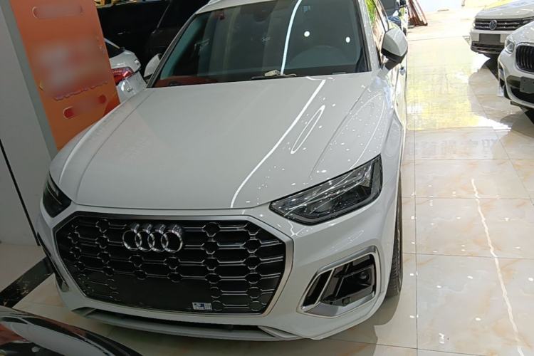 Used Audi Q5L 2022 40T Fashionable and Dynamic Model Front