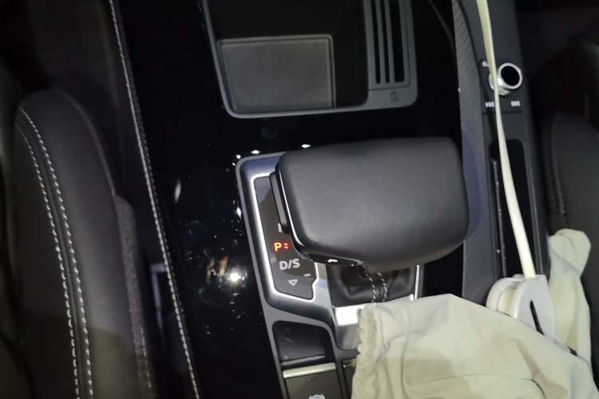 Used Audi Q5L 2022 40T Luxury Dynamic Model Gear Lever