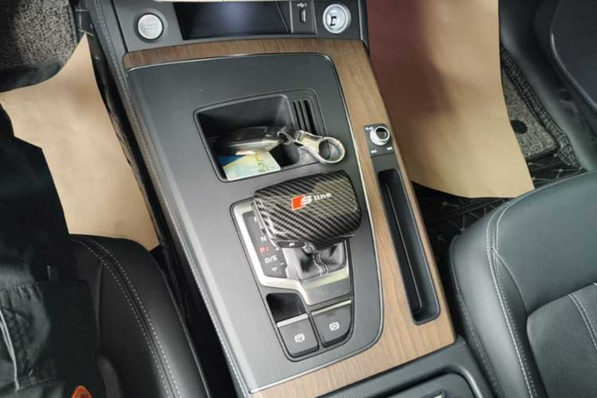 Used Audi Q5L 2022 40T Luxury Elegant Model Gear Lever