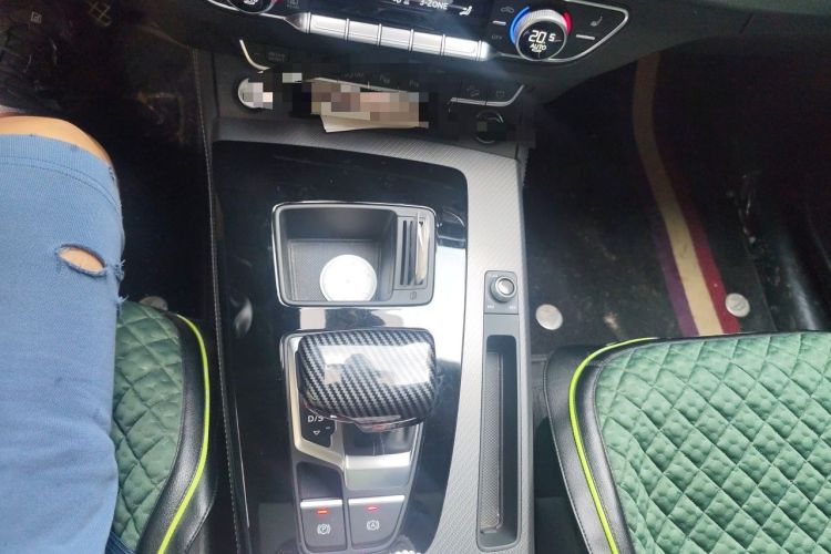Used Audi Q5L 2022 Updated 40T Luxury Dynamic Edition Gear Lever