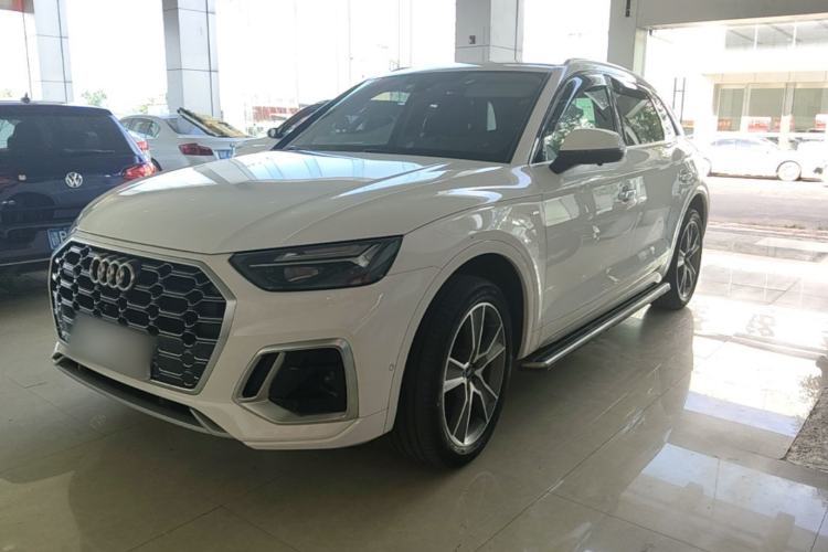 Used Audi Q5L 2022 45T Luxury Dynamic Model Guazi used car, China used car export, Used car for sale, Used cars, Cheapest cars for sale