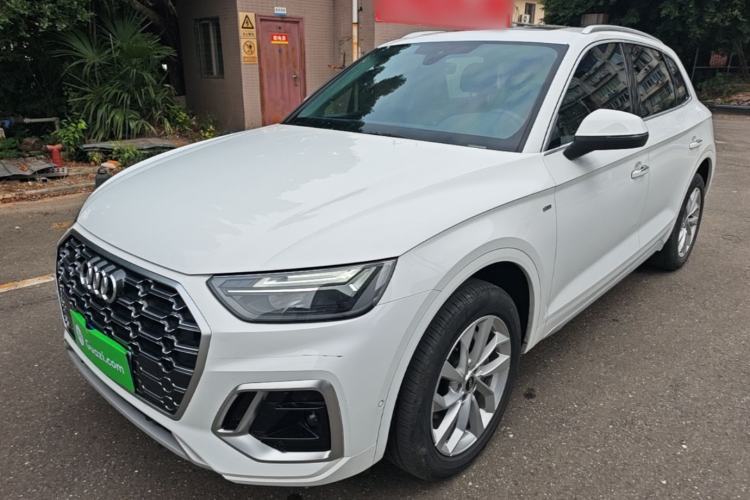 Used Audi Q5L 2022 40T Luxury Dynamic Model Guazi used car, China used car export, Used car for sale, Used  cars, Cheapest cars for sale
