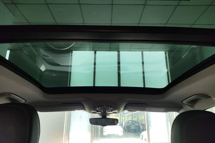 Used Audi Q5L 2022 40T Luxury Dynamic Model Headliner