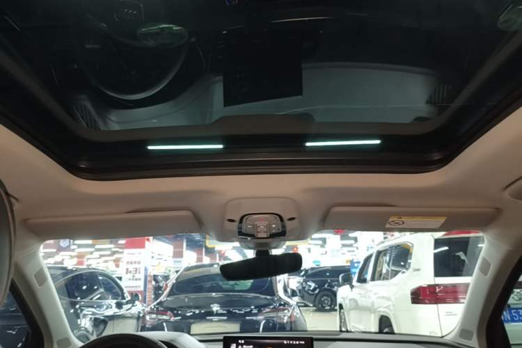 Used Audi Q5L 2022 45T Luxury Dynamic Model Headliner