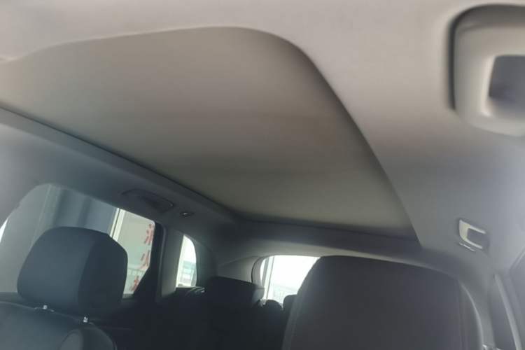 Used Audi Q5L 2022 Updated 40T Luxury Dynamic Edition Headliner