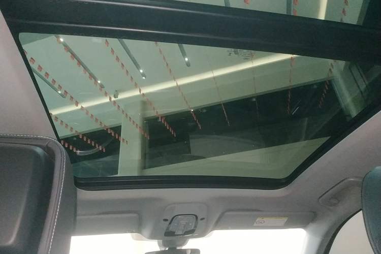 Used Audi Q5L 2022 Updated 40T Luxury Dynamic Edition Headliner