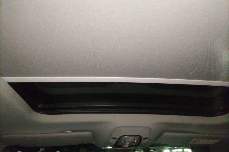 Used Audi Q5L 2022 Updated 45T Prestige Dynamic Edition Headliner