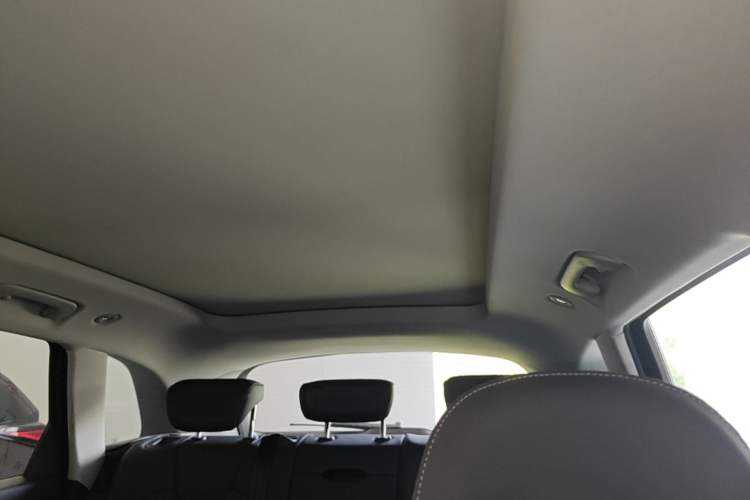 Used Audi Q5L 2022 40T Luxury Dynamic Model Headliner