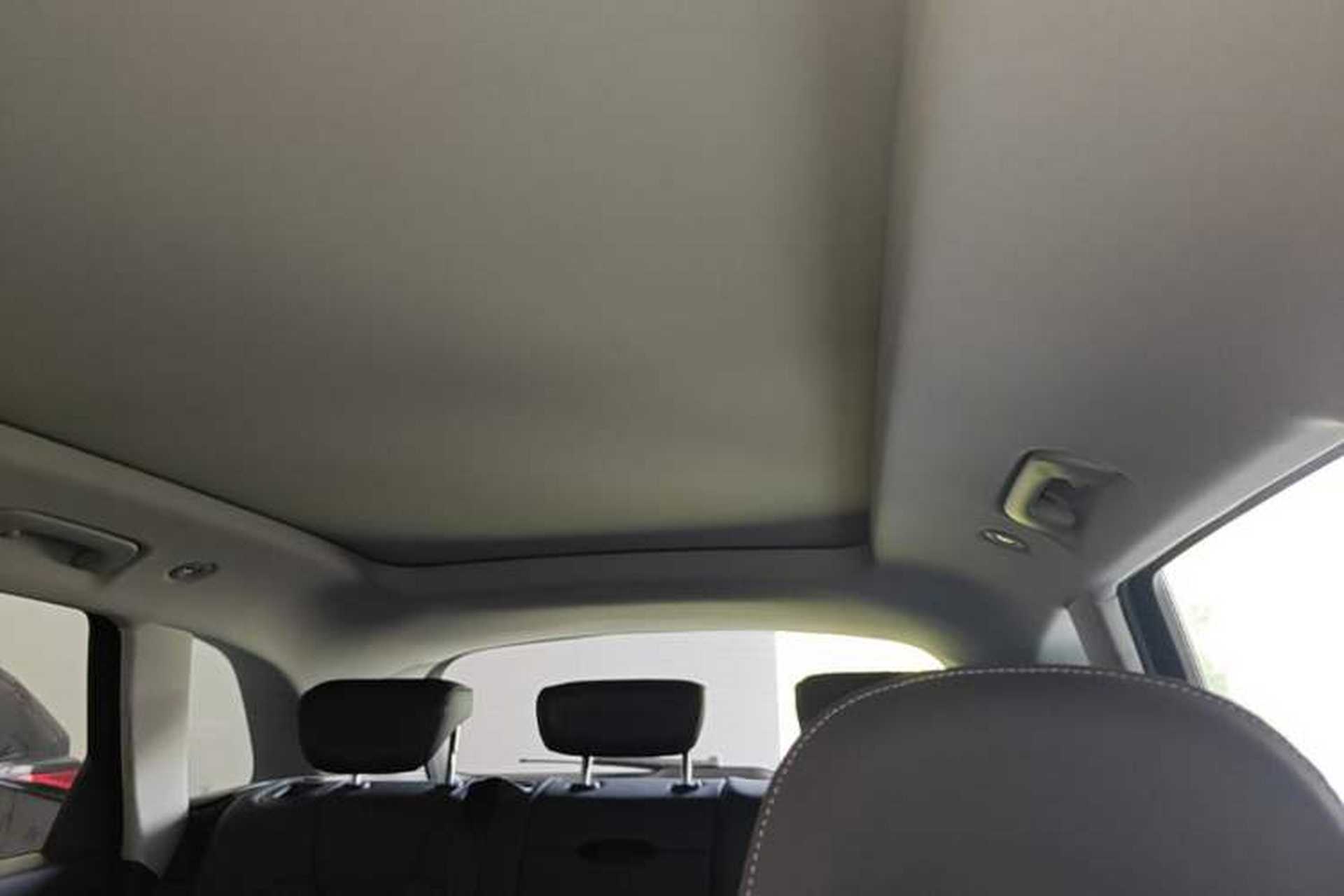 Used Audi Q5L 2022 40T Luxury Dynamic Model Headliner