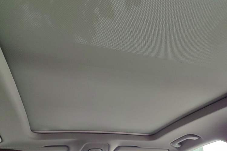 Used Audi Q5L 2022 Updated 40T Luxury Dynamic Edition Headliner