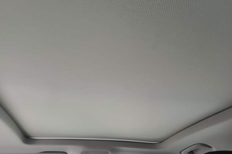 Used Audi Q5L 2022 40T Fashionable and Elegant Model Headliner