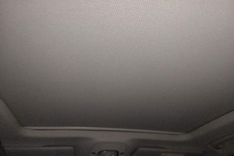 Used Audi Q5L 2022 40T Luxury Dynamic Model Headliner