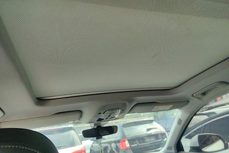 Used Audi Q5L 2022 45T Luxury Dynamic Model Headliner