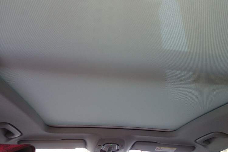 Used Audi Q5L 2022 Updated 45T Luxury Dynamic Version Headliner