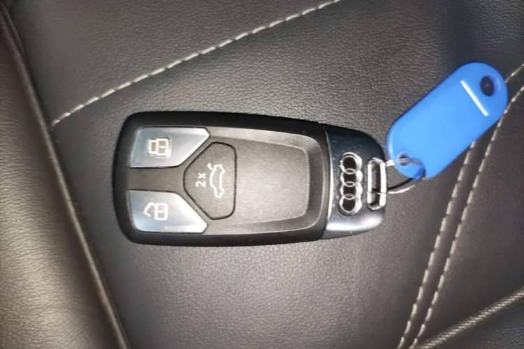 Used Audi Q5L 2022 Updated 40T Luxury Dynamic Edition Interior 1