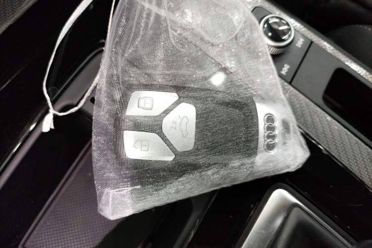 Used Audi Q5L 2022 Updated 40T Luxury Dynamic Edition Interior 1