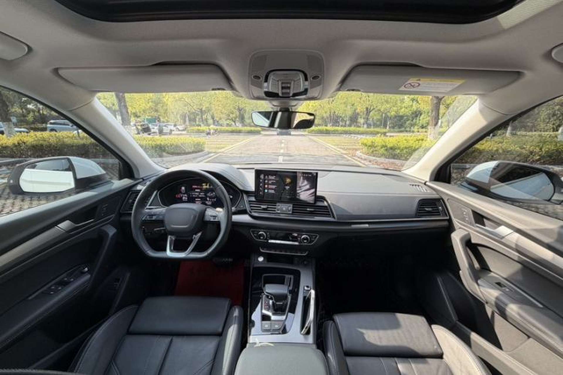 Used Audi Q5L 2022 40T Luxury Dynamic Model Interior 2