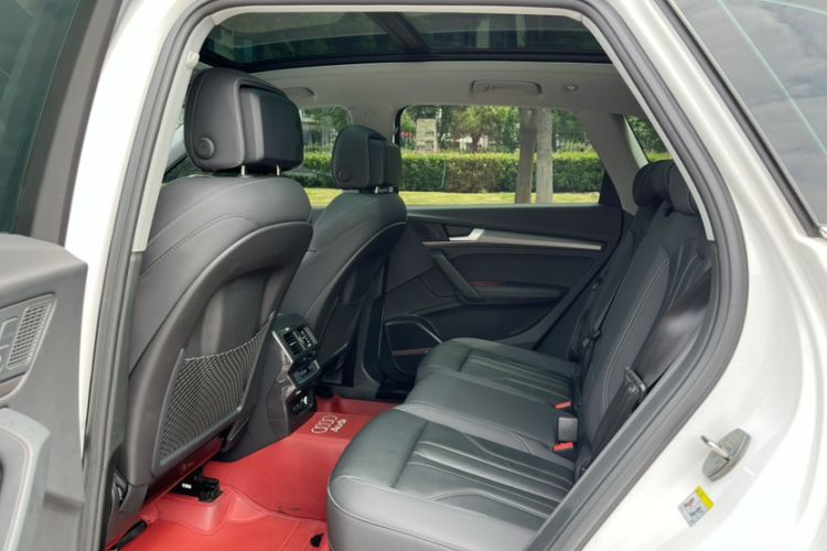 Used Audi Q5L 2022 Updated 45T Luxury Dynamic Version Interior 2