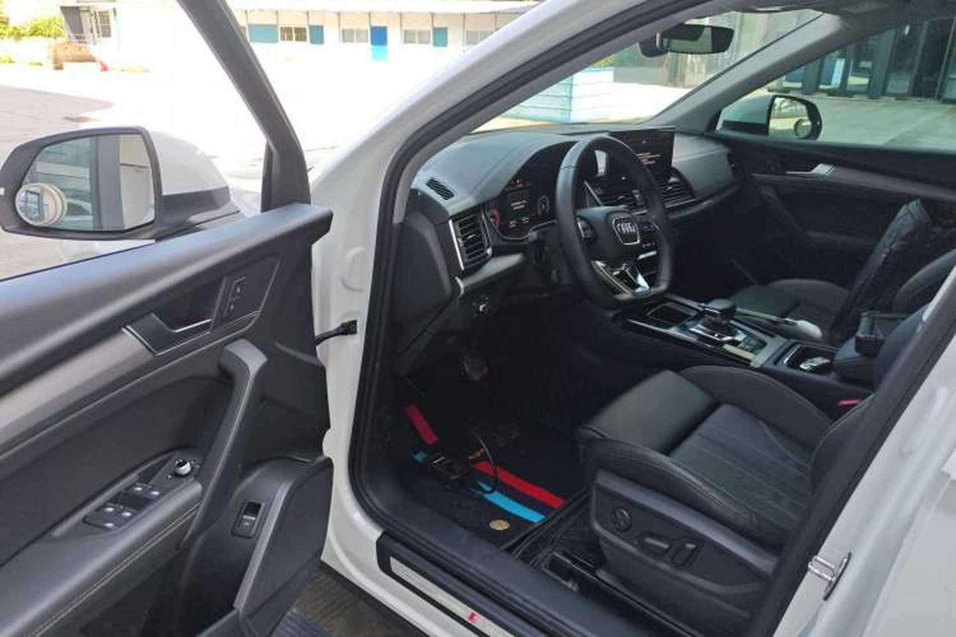 Used Audi Q5L 2022 Updated 40T Luxury Dynamic Edition Interior 3