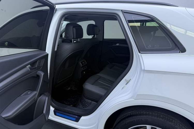 Used Audi Q5L 2022 Updated 40T Luxury Dynamic Edition Interior 4