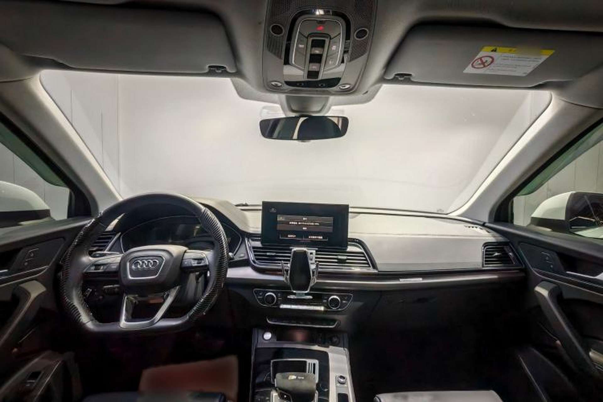 Used Audi Q5L 2022 40T Luxury Dynamic Model Interior 4