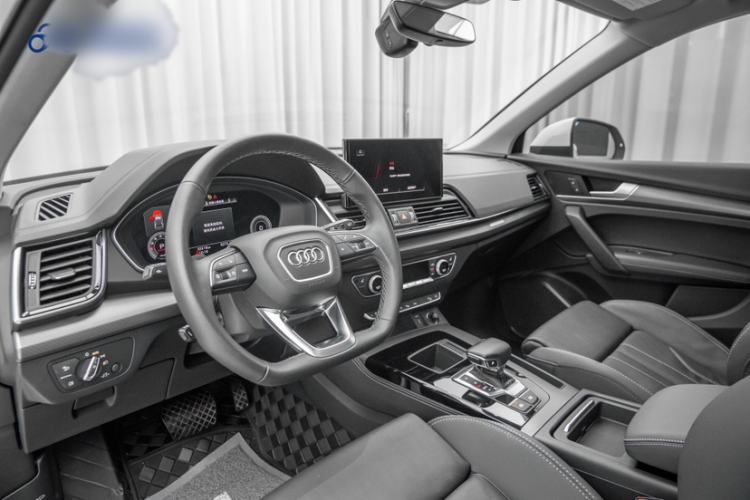 Used Audi Q5L 2022 Updated 40T Luxury Dynamic Edition Interior 6