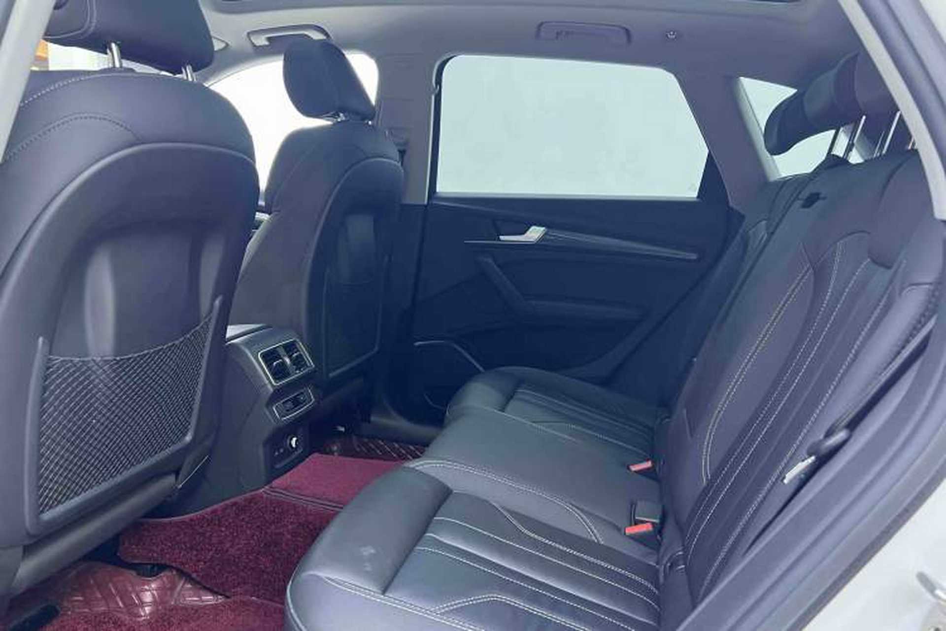 Used Audi Q5L 2022 40T Fashionable and Dynamic Model Interior 6
