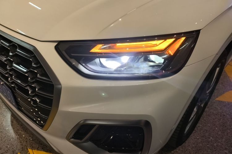Used Audi Q5L 2022 Updated 40T Luxury Dynamic Edition Left Front Headlight