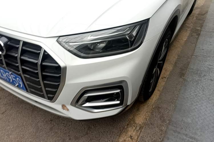 Used Audi Q5L 2022 40T Luxury Elegant Model Left Front Headlight