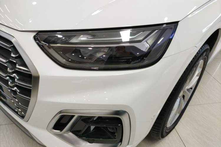 Used Audi Q5L 2022 40T Luxury Dynamic Model Left Front Headlight