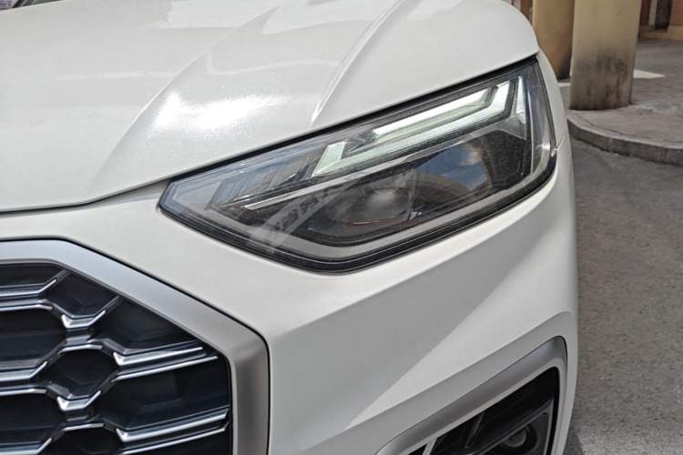 Used Audi Q5L 2022 Updated 40T Luxury Dynamic Edition Left Front Headlight