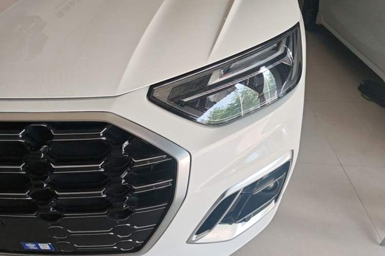 Used Audi Q5L 2022 Updated 40T Luxury Dynamic Edition Left Front Headlight