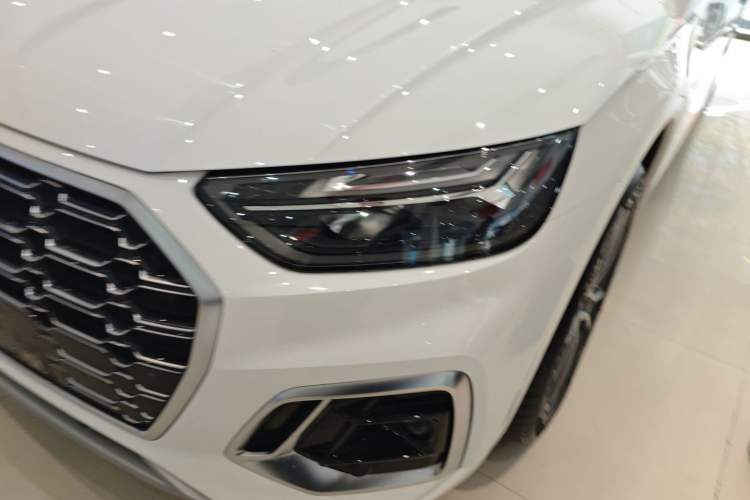 Used Audi Q5L 2022 45T Luxury Dynamic Model Left Front Headlight
