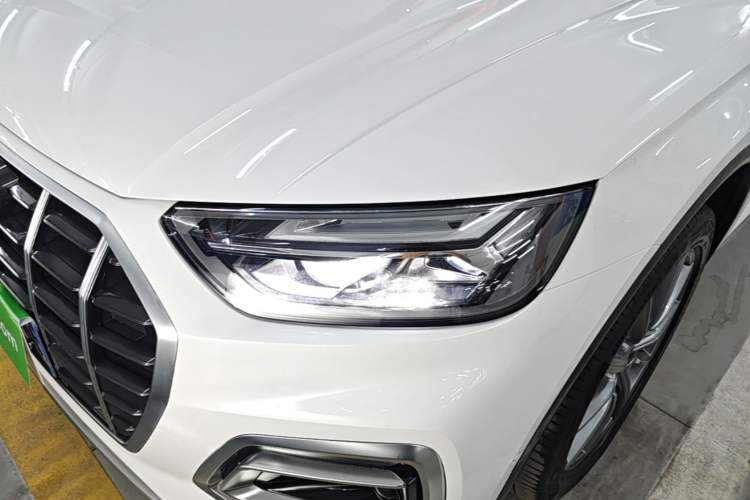 Used Audi Q5L 2022 Updated Version 40T Luxury Elegant Edition Left Front Headlight
