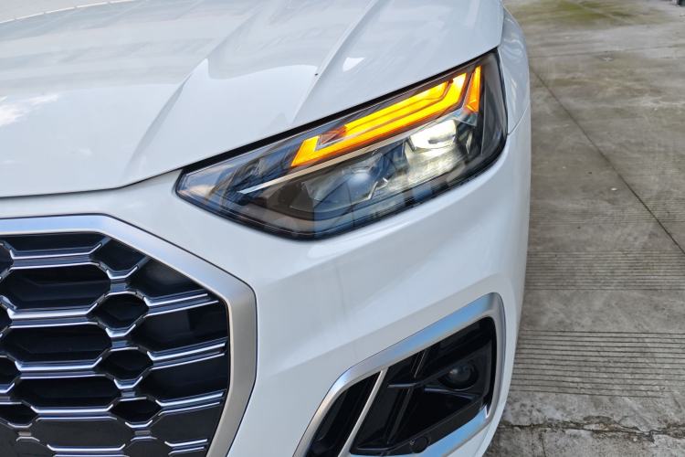 Used Audi Q5L 2022 Updated 40T Luxury Dynamic Edition Left Front Headlight