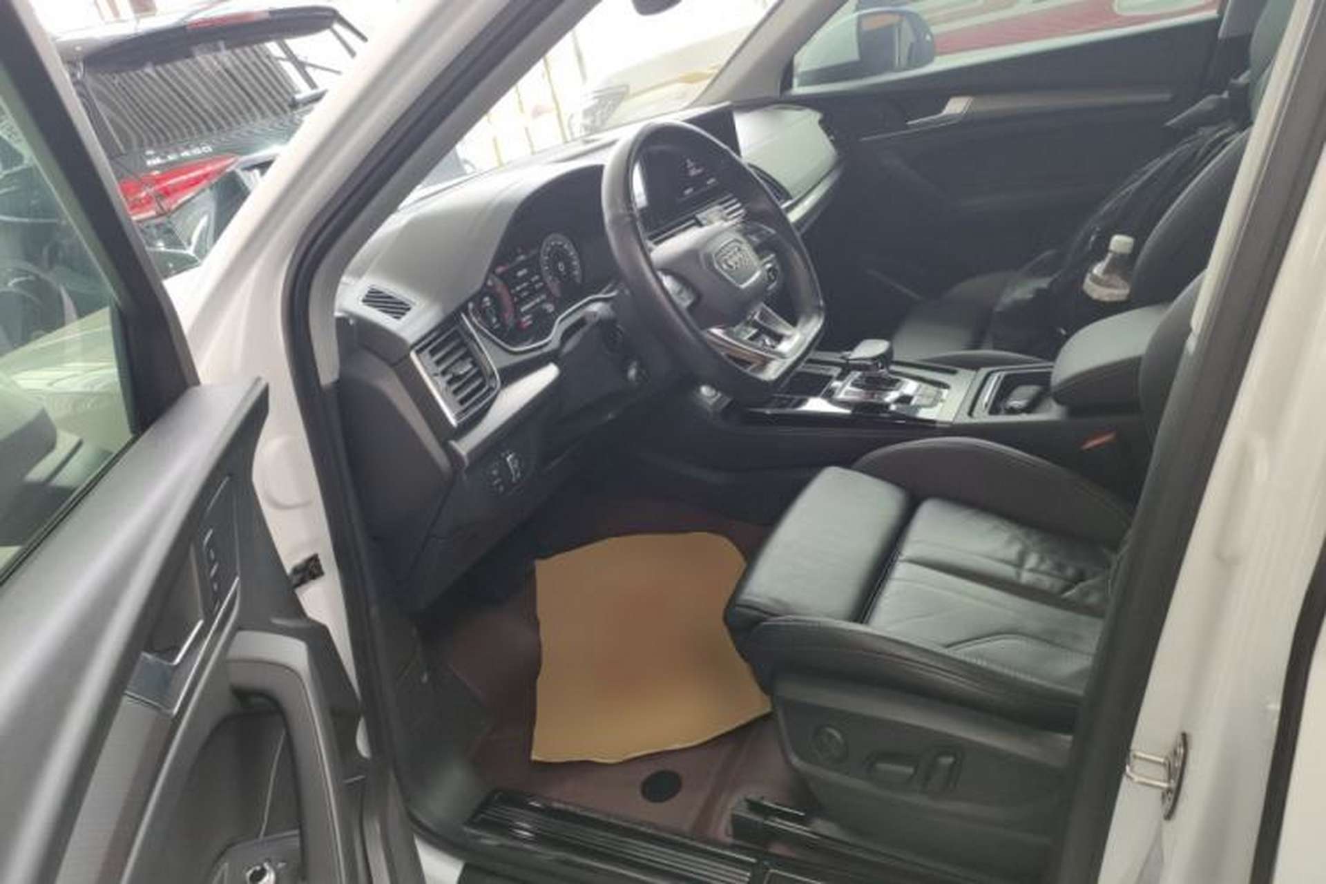 Used Audi Q5L 2022 Updated 40T Luxury Dynamic Edition Left Front Seat