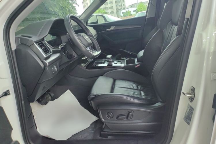 Used Audi Q5L 2022 45T Luxury Dynamic Model Left Front Seat